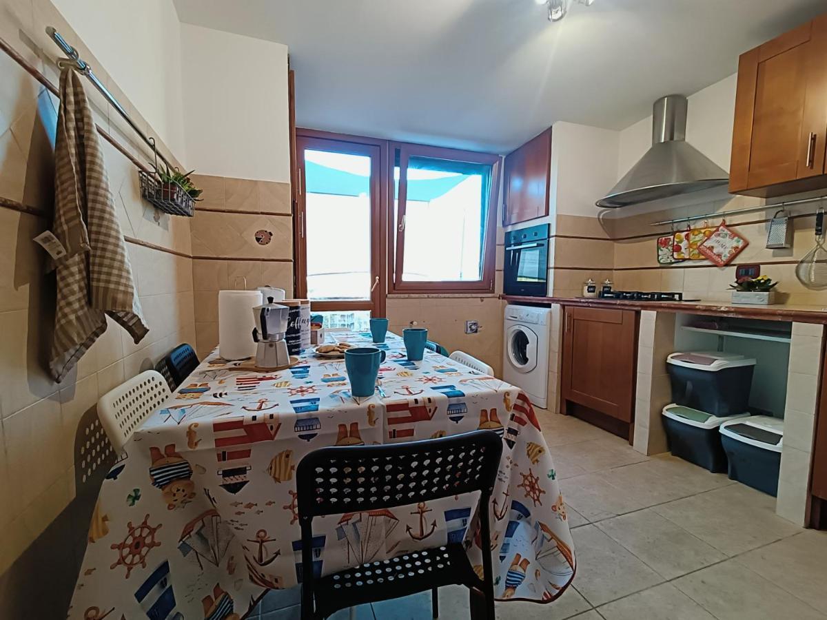 רומא Avellini - Delightful And Spacious Apartment With Terrace - Near Metro A Cornelia מראה חיצוני תמונה